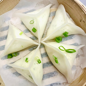 Corn & Cream Cheese Dumpling 